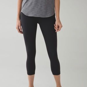 Lululemon Wunder Under Leggings 21”
